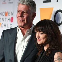 Asia Argento niega la agresión y mete a su difunto novio en la historia