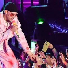 ¡Bad Bunny sorprende a sus seguidores y ofrece concierto gratis en NY!