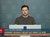 Intérprete llora con el discurso del presidente de Ucrania: ¡emoción en plena traducción!