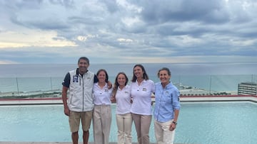 La ‘familia’ del Sail Team BCN femenino en Barcelona