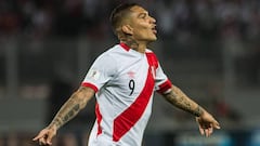 Paolo Guerrero revela que pudo jugar en Sporting Cristal