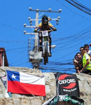 Rider: Luana Oliveira | Valparaíso Cerro Abajo 2012