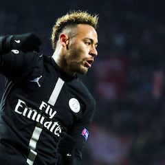 Resumen y goles del Estrella Roja vs. PSG de Liga de Campeones