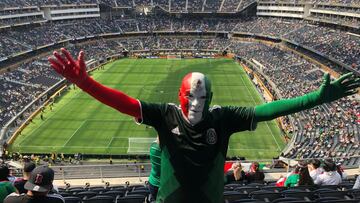 ¡Lo volvieron a hacer! La afición mexicana llenó de color la final de la Copa Oro