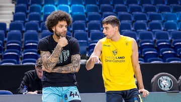 Jeffery Taylor y Carlos Alocén.