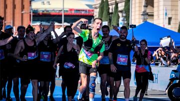 ?lex Roca hace un a?o, en la meta de la Marat¨®n de Barcelona que complet¨®.
