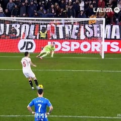 Supera de largo el ‘Panenka’ de Ramos en Champions: ‘no look’ de fantasía de Ocampos