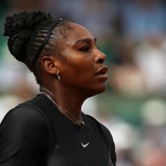 Djokovic: "Serena is the greatest female athlete of all time"