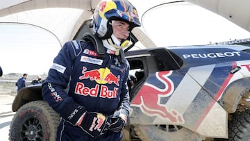 Carlos Sainz, tras pilotar el Peugeot 3008 DKR Maxi en El Goloso. 