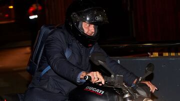 El directivo del FC Barcelona Xavier Vilajoana llega a la reunión extraordinaria de la junta directiva celebrada este martes en el Camp Nou.