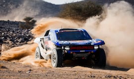 Roma le planta cara a Al Attiyah y se aferra al Dakar