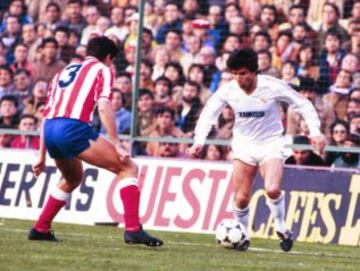 Dejó de ser indiscutible como titular con 30 años después de siete temporadas y ser el pichichi de esa temporada. Cumplidos los 32 años se marchó al Málaga, con el que consiguió el ascenso a Primera. Se retiró en 1989 con 34 años, aunque en 1991 jugó algunos partidos con Los Boliches, de Segunda B.
