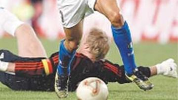 <B>VIERI</B>. Tendrá a Totti y Del Piero a su lado.