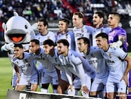 Once del Ceuta ante el Racing.