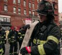 Drama en El Bronx, al menos 19 muertos en el peor incendio de la historia de Nueva York
