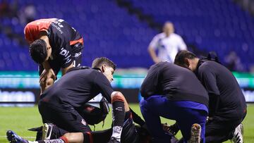 Así fue el fuerte choque de cabezas en el Puebla vs Atlas
