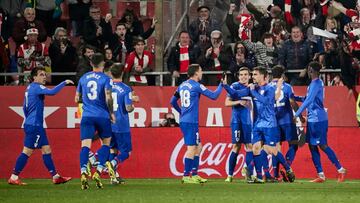 Celebración del equipo tras remontar al Girona
