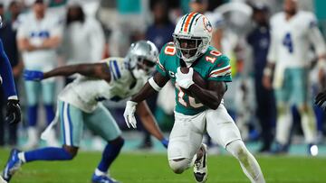 The Dolphins wide receiver is one of the best in the league and he’s posted this video to social media explaining how he likes to run the comeback route.
