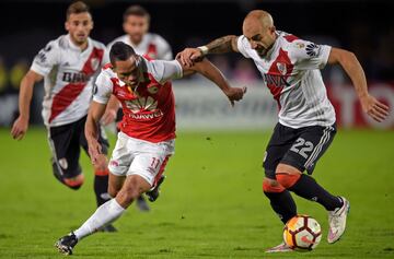 Santa Fe queda con 4 puntos y River es lider con 11 unidades.