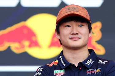 Red Bull le aplica un Checo Pérez a Yuki Tsunoda