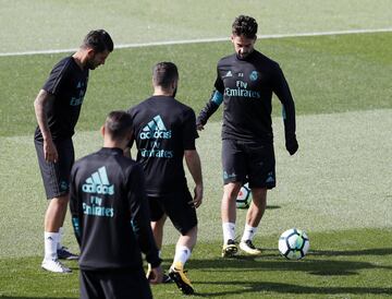 El Madrid prepara el partido ante la Real Sociedad de Carlos Vela