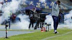 “En Argentina no vi nunca que le tiraran fuegos artificiales a sus propios jugadores”