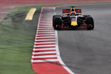 Daniel Ricciardo in his Red Bull RB13.