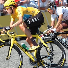 Wiggins: "No hice nada, igual enviaron un dildo a Brailsford"