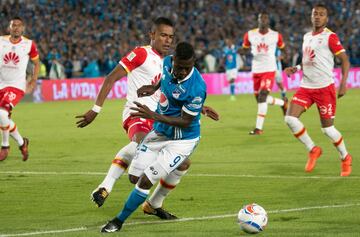 Partido de ida de la Final Liga Águila 2017-II en el estadio El Campín. Millonarios ganó 1-0 a Santa Fe.