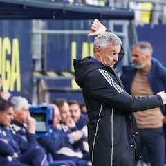 Escribá señala a Hongla: “Es inexplicable; que lo haga con Camerún...”