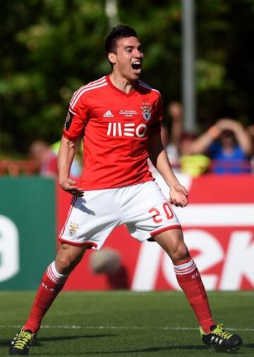 18/05/14 Nicola Gaitán con el Benfica