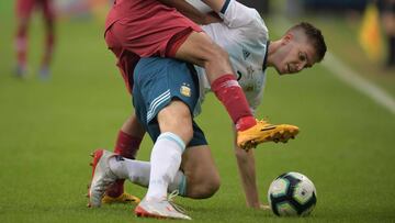 Foyth ha jugado 190 minutos de lateral y siempre ha perdido