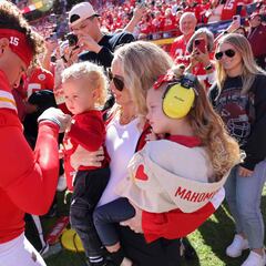 This is Brittany Mahomes: Chiefs’ QB Patrick Mahomes’ wife and their family