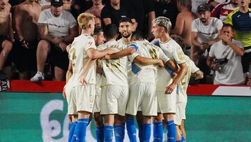 16-08 Granada CF-RC Deportivo correspondiente a la jornada 1 de la Liga Smartbank (Segunda División) disputado en el Estadio Nuevo los Carmenes. En la imagen celebración del 0-1