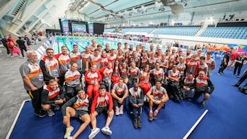 Equipo de natación paralímpica en Manchester 2023.