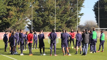 Jugadores del Lugo durante un entrenamiento antes del brote de covid-19.