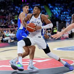 Giannis Antetokounmpo se ve jugando en Europa