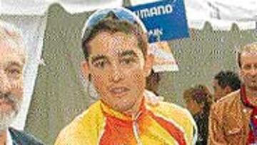 Óscar Sevilla deja el Kelme.