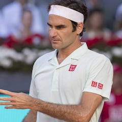 Federer sigue en la tierra: confirma que irá a Roma