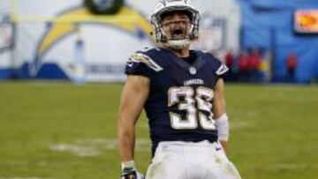 Danny Woodhead consiguió cuatro touchdowns frente a los Dolphins.