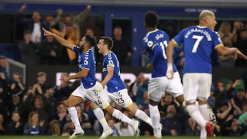 El Everton se desata.