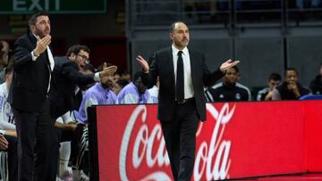 MADRID, SPAIN - NOVEMBER 24: Chus Mateo, Head Coach of Real Madrid reacts during the 2022/2023 Turkish Airlines EuroLeague Regular Season Round 10 match between Real Madrid and Partizan Mozzart Bet Belgrade at Wizink Center on November 24, 2022 in Madrid, Spain. (Photo by Angel Martinez/Euroleague Basketball via Getty Images)