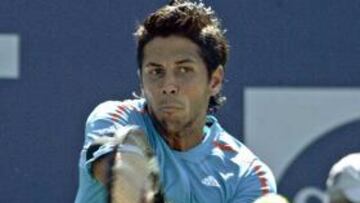 <b>VICTORIAS ESPAÑOLAS.</b> El madrileño Fernando Verdasco superó cómodamente al ruso Igor Kunitsyn y Guillermo García López sorprendió al eslovaco Dominique Hrbaty.