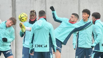 27/11/25 ENTRENAMIENTO ATHLETIC DE BILBAO
GRUPO NICO WILLIAMS SANCET SELTON NICO SERRANO