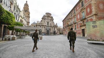 Murcia se plantea el confinamiento ante los tres brotes activos en la región