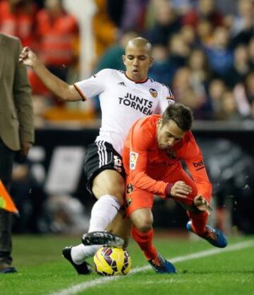 Jordi Alba con Sofiane Feghouli.