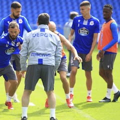 El Deportivo pisa Riazor 97 días después con Çolak