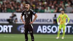 GLENDALE, ARIZONA - JUNE 30: Johan Vasquez of Mexico gestures during the CONMEBOL Copa America 2024 Group D match between Mexico and Ecuador at State Farm Stadium on June 30, 2024 in Glendale, Arizona.   Omar Vega/Getty Images/AFP (Photo by Omar Vega / GETTY IMAGES NORTH AMERICA / Getty Images via AFP)