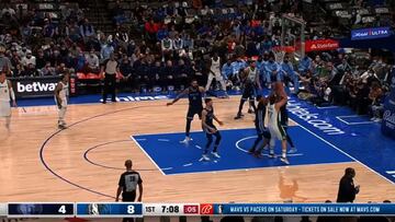 Otra vez Luka haciendo malabares mientras todos miran: alucinen con el pase