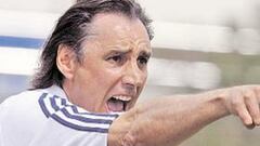 "Me encantaría seguir entrenando al Castilla"